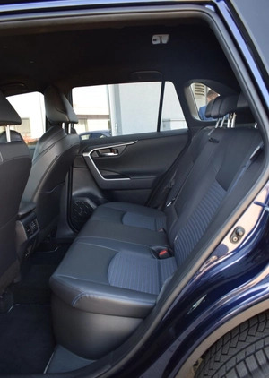 Toyota RAV4 cena 165000 przebieg: 87271, rok produkcji 2021 z Świnoujście małe 232